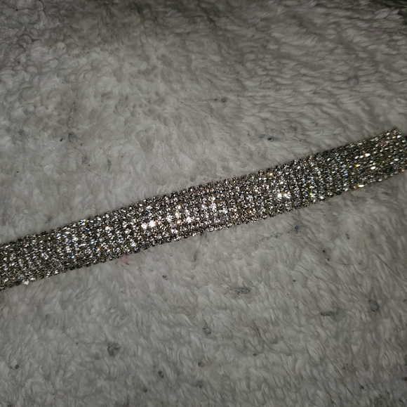 Silver and Crystal bracelet - Picture 2 of 2